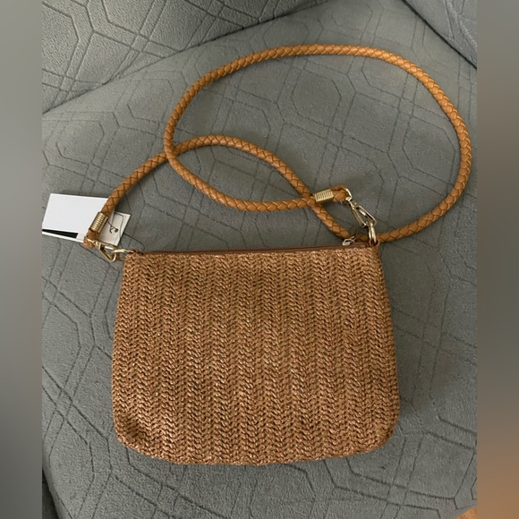 Leopard Flip Flop Crossbody purse - Picture 2 of 3